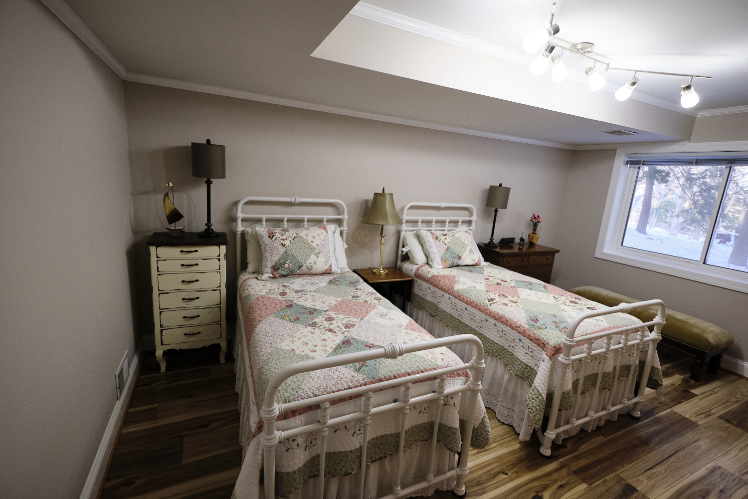 Purple Beech Interior