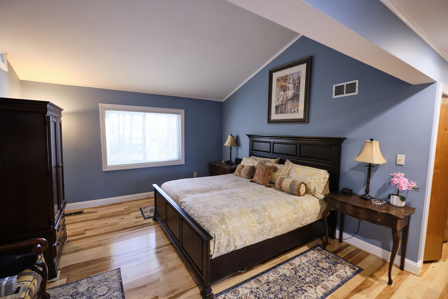 Purple Beech Interior