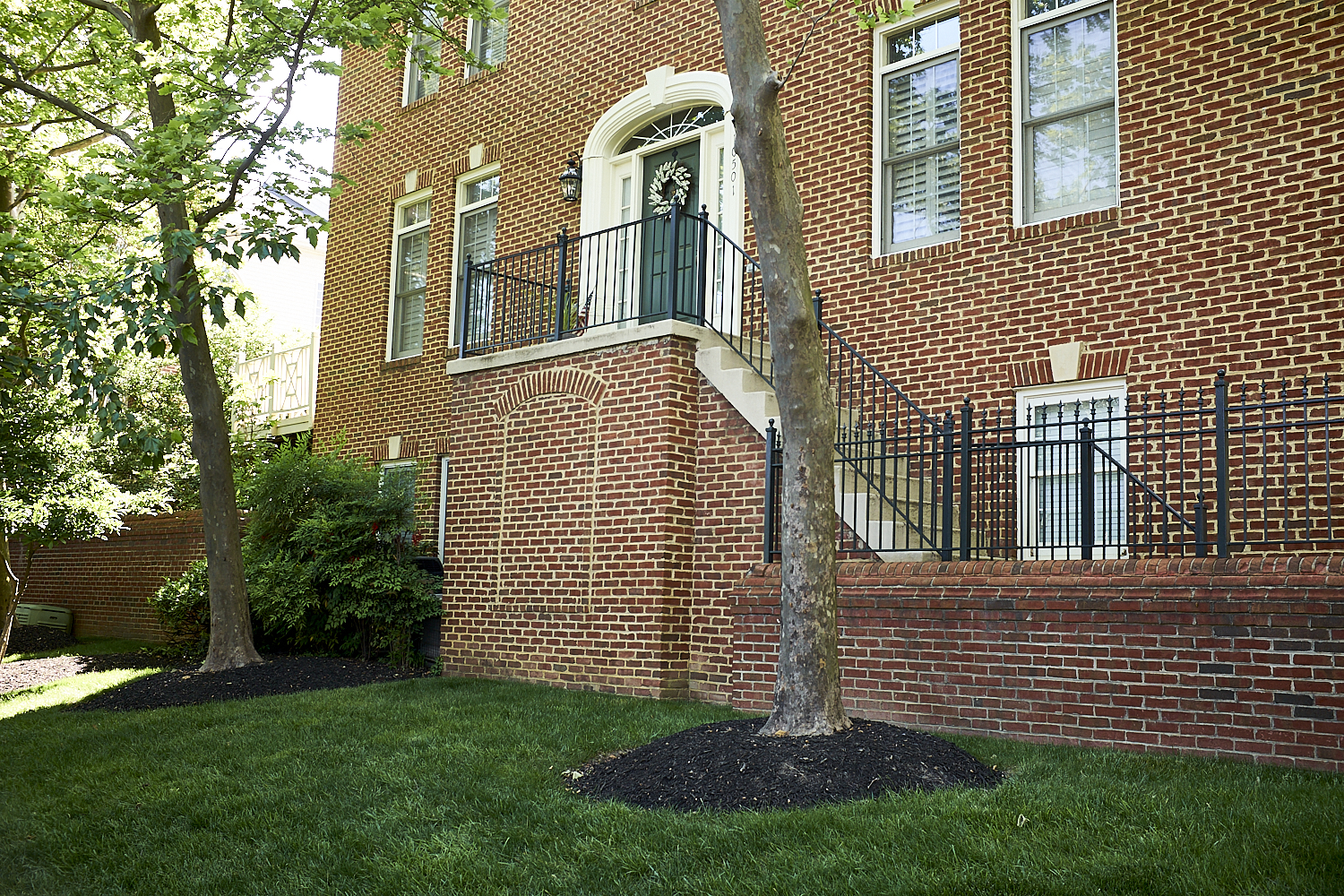 Walking Around Fairfax