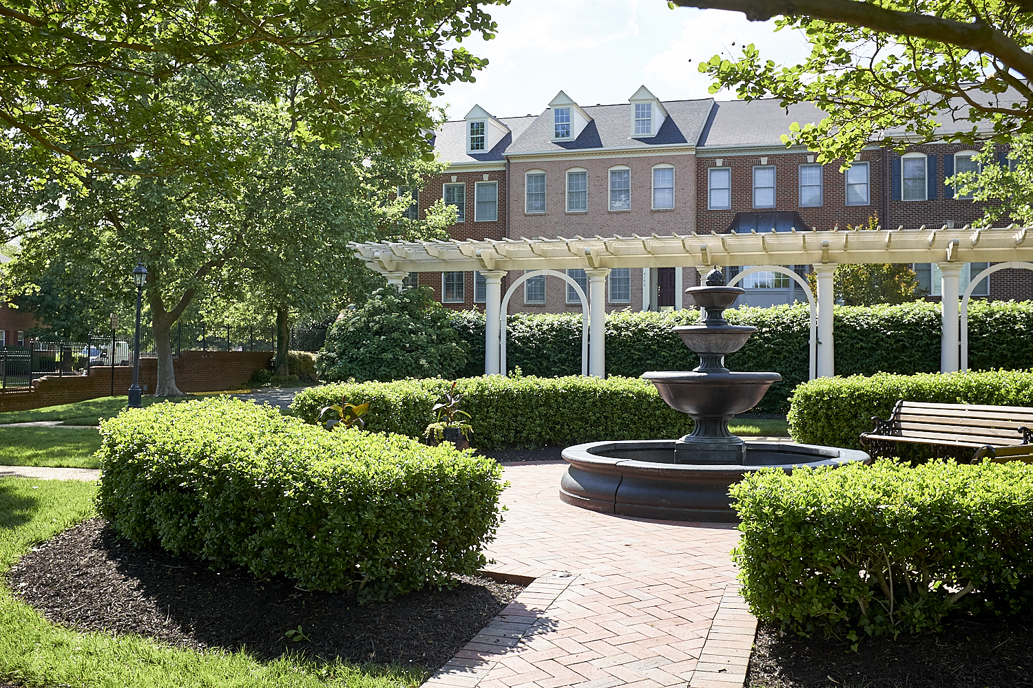 Walking Around Fairfax