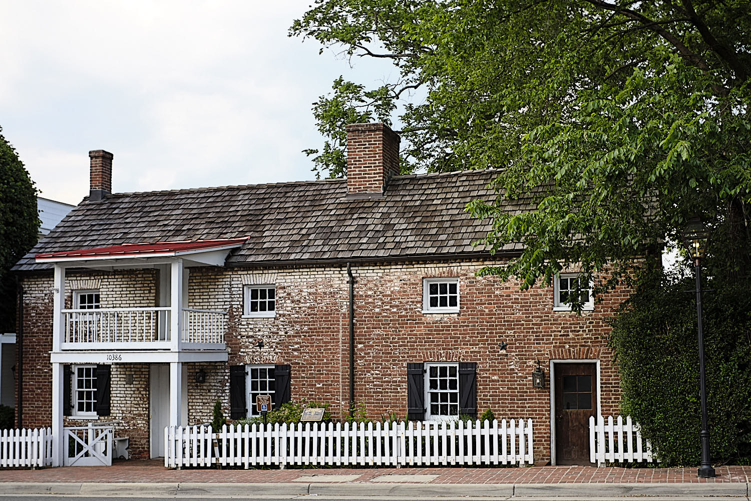 Walking around Fairfax