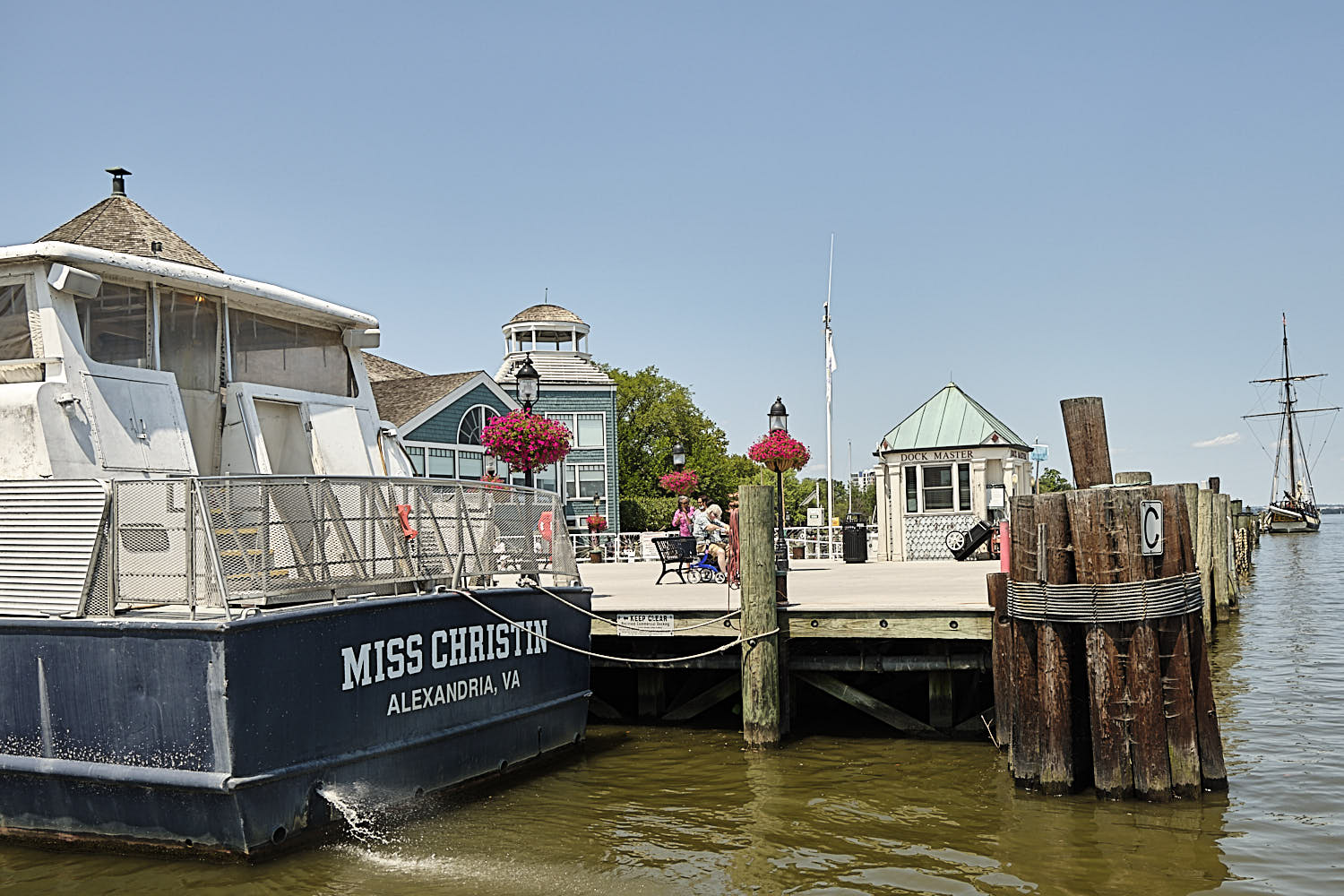 Cruise to Georgetown