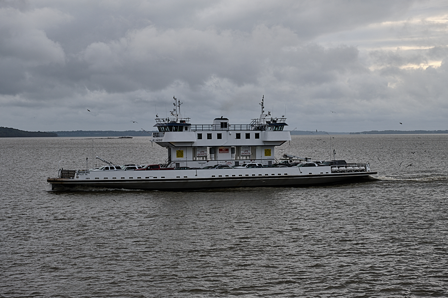 Jamestown-Scotland Ferry