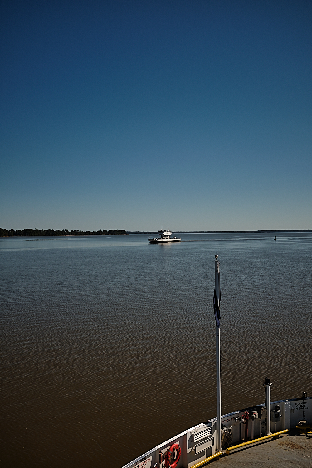Jamestown-Scotland Ferry