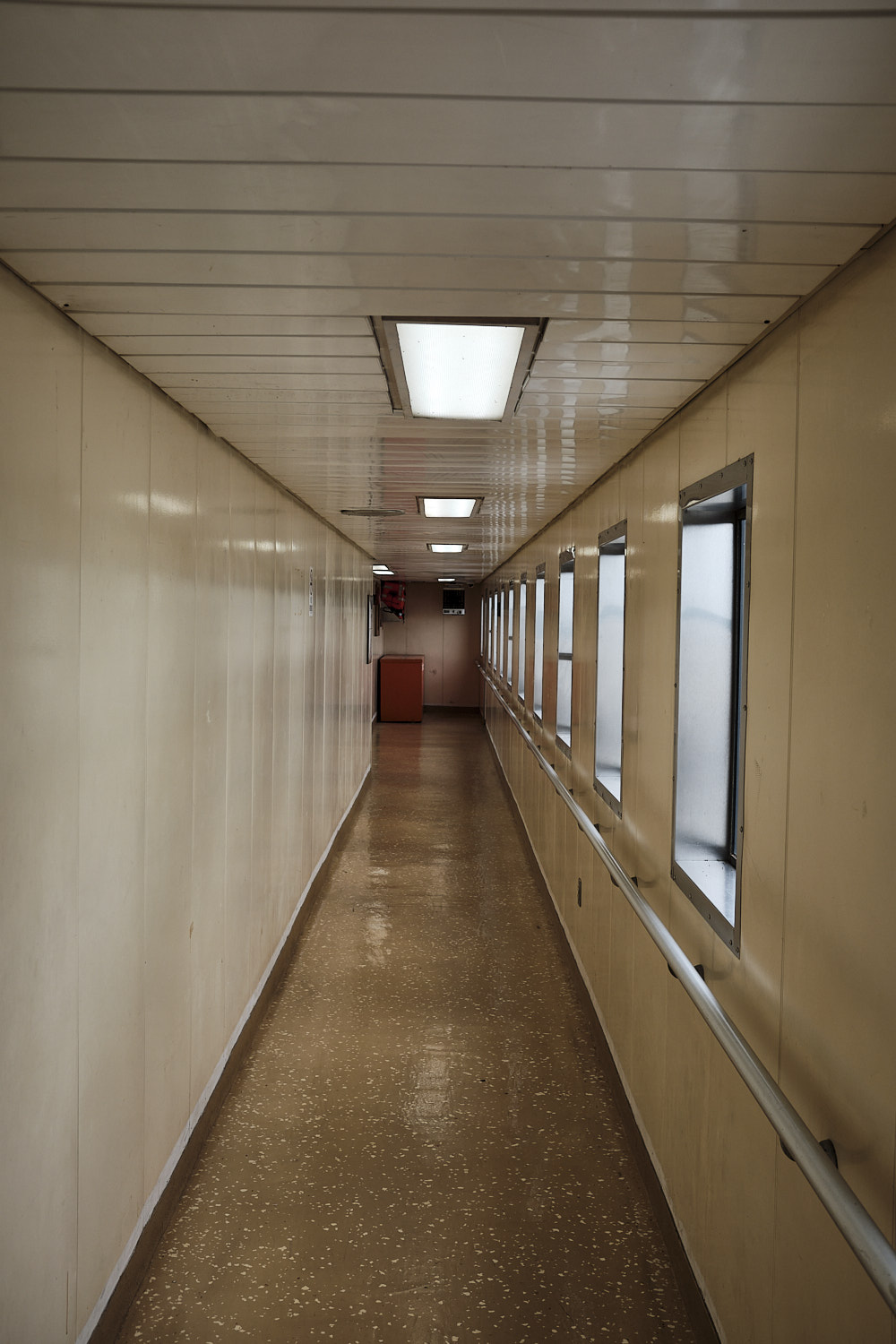 Jamestown-Scotland Ferry