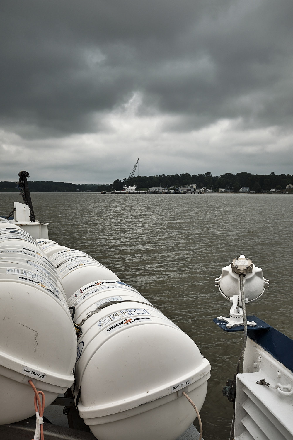 Jamestown-Scotland Ferry
