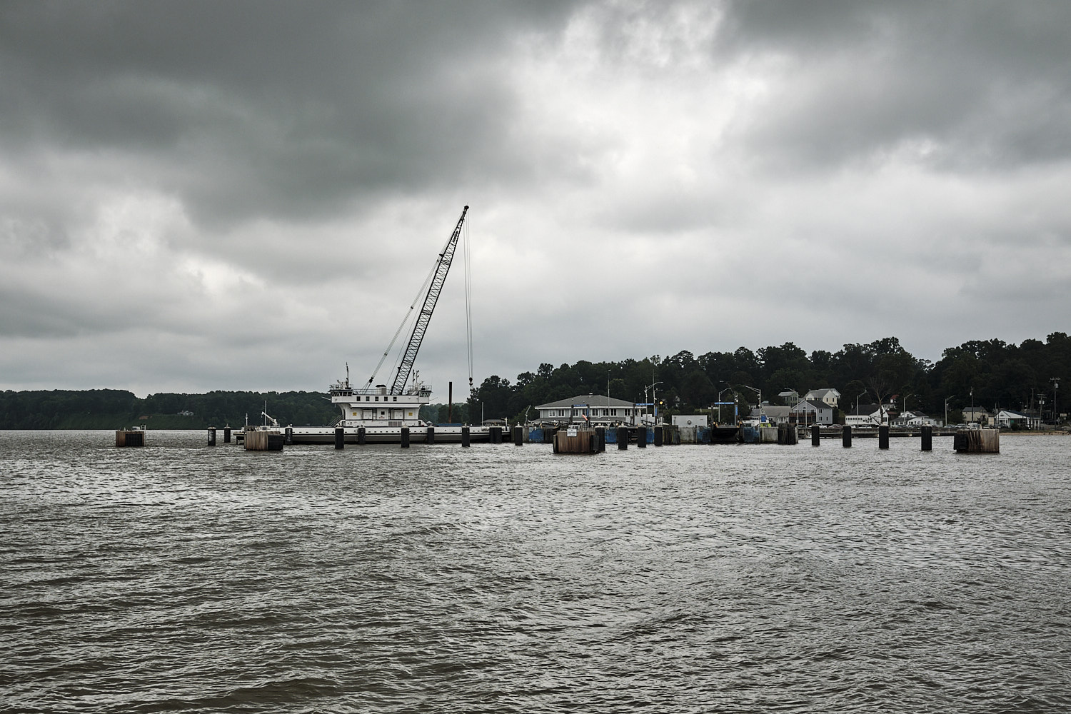 Jamestown-Scotland Ferry