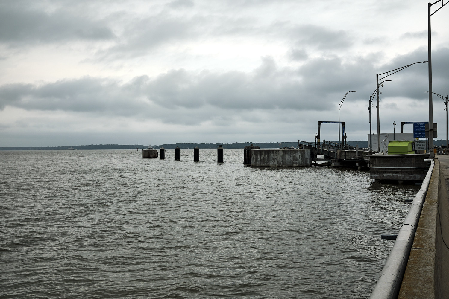 Jamestown-Scotland Ferry