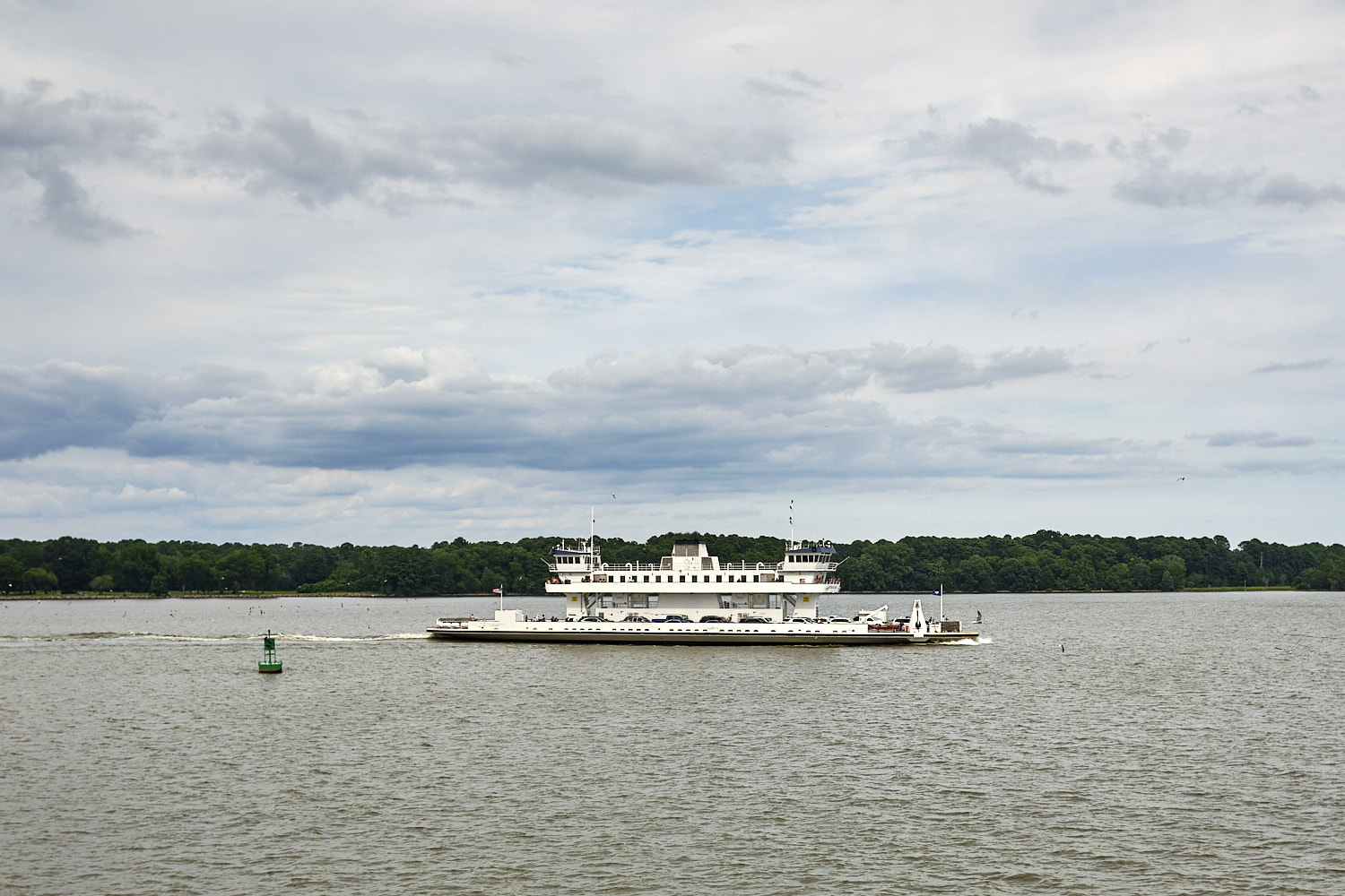 Jamestown-Scotland Ferry