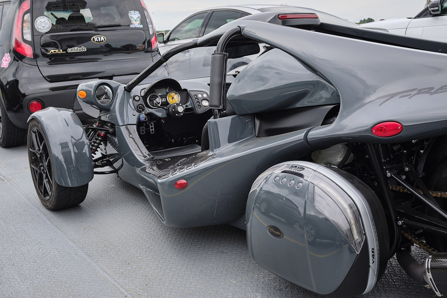 Jamestown-Scotland Ferry