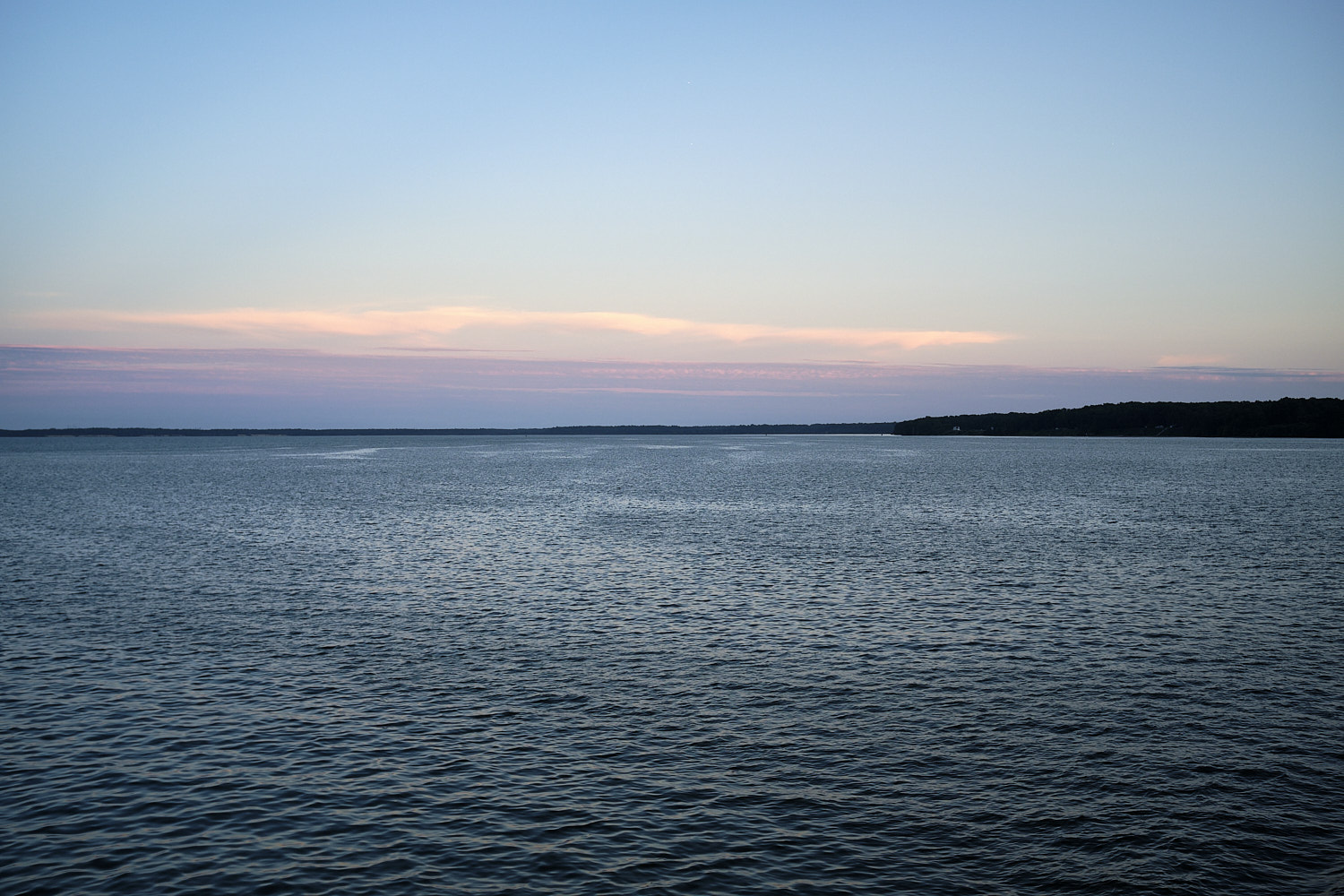 Jamestown-Scotland Ferry