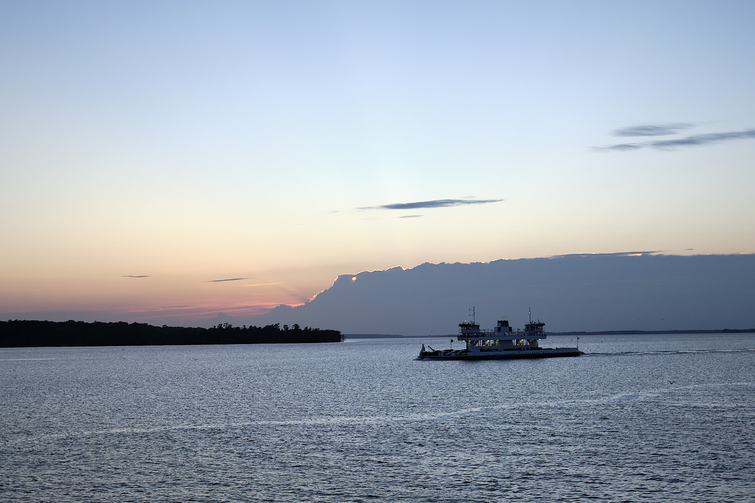 Jamestown-Scotland Ferry