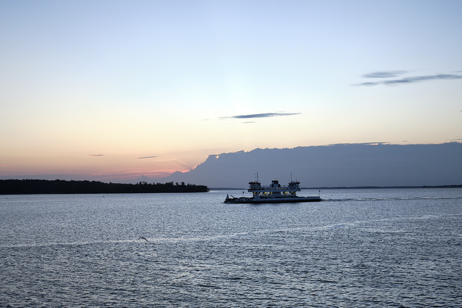 Jamestown-Scotland Ferry